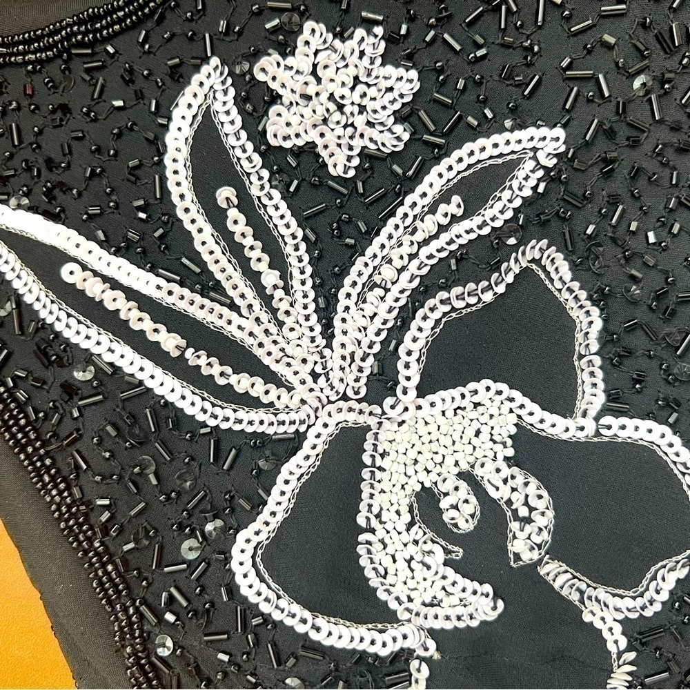 VTG Shanghai Nites Silk Beaded White/Black Top with bugle beads/sequins Size 16 - Picture 13 of 14